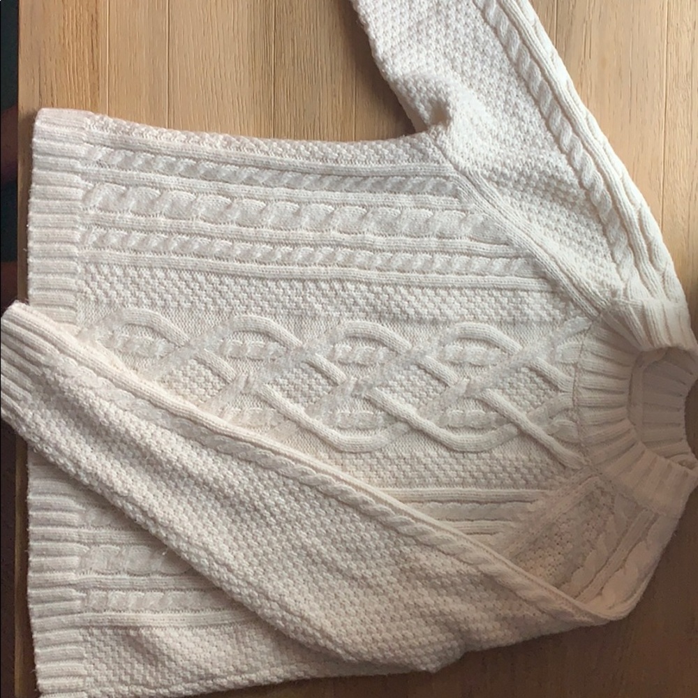 Abercrombie white chunky sweater.